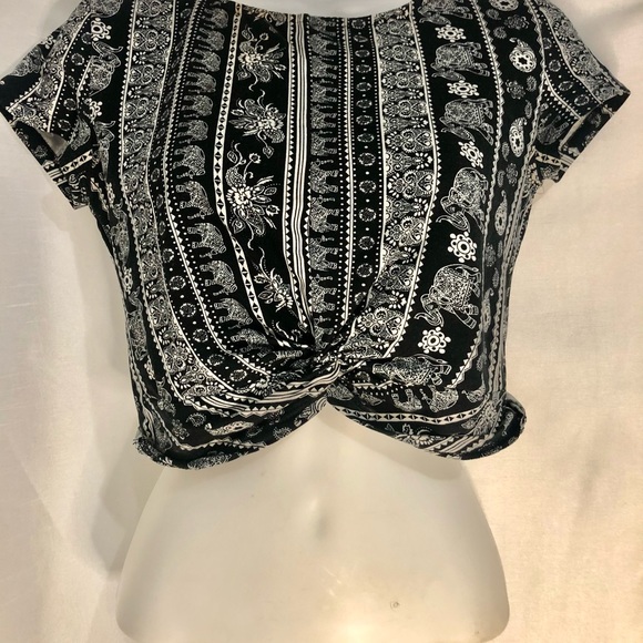 Bundle :  4 TANK TOP - Picture 3 of 3